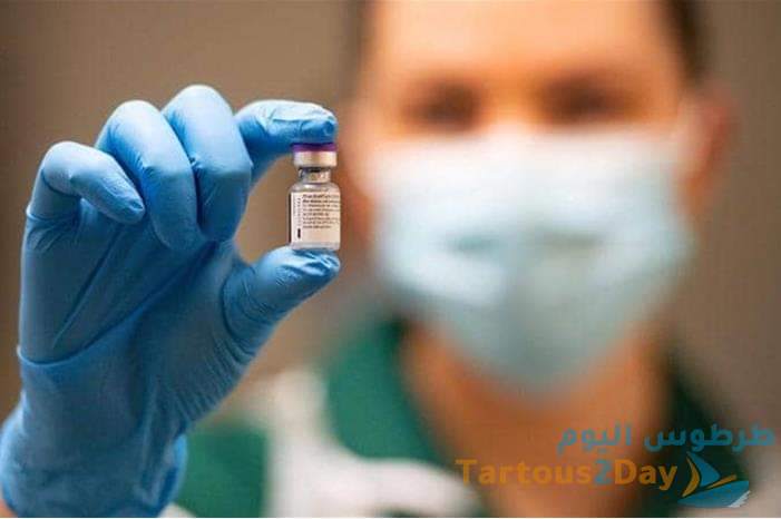 التجارة السعودية تعرض ممرض في كاليفورنيا للإصابة بفيروس كورونا بعد أسبوع من تطعيمه بلقاح فايزر 