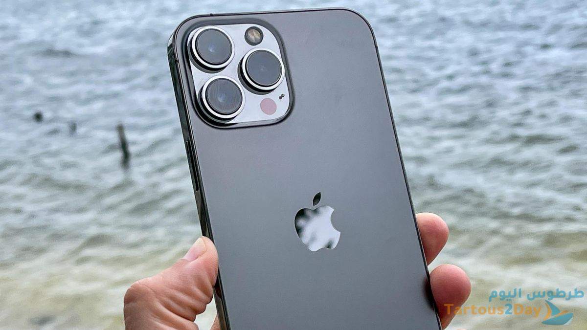 أحدث هواتف آيفون iPhone 13 Pro Max يجتاز أصعب الاختبارات (فيديو)