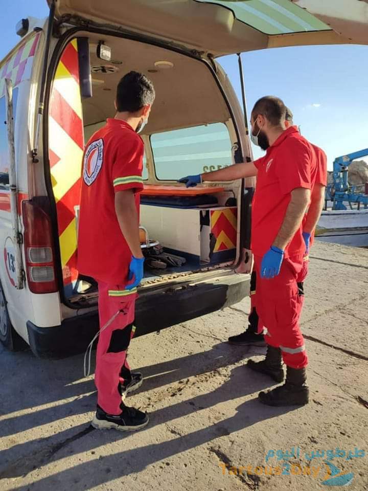 الهلال الأحمر العربي السوري sarc ينقل جثامين ضحايا الغرق الى الحدود اللبنانية السورية