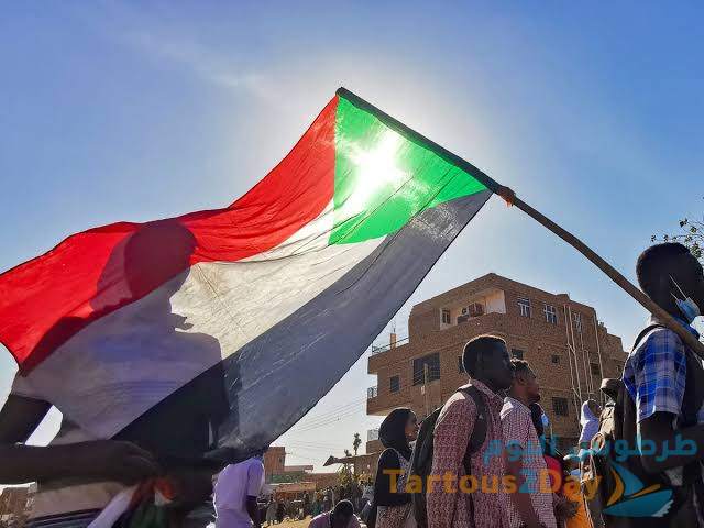 إزالة الغبار عن سبب تأخير السلطات العليا في السودان محاكمة البشير ورفاقه 