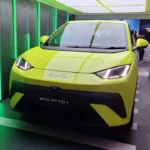 Pemerintah Lempar Kode Insentif Mobil Listrik CBU Berakhir Tahun Ini