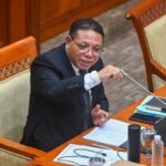 Paripura DPR Setujui Inosentius Samsul Jadi Hakim MK Pengganti Arief Hidayat